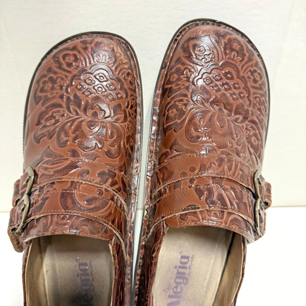 Alegria Alli Embossed Paisley - Picture 12 of 14